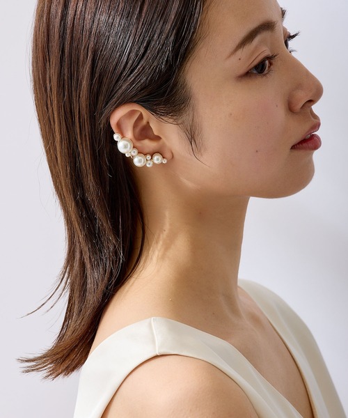 CALIN STANDARD(カリンスタンダード)の「◆◆金属アレルギー対応◆◆〈ecru〉エアリーパールイヤリング(イヤリング・レディース・ゴールド・FREE)」の8枚目の写真