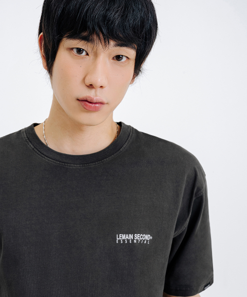 LEMAIN SECOND（リメインセカンド）の「ベーシックロゴプリントオーバーサイズ半袖Tシャツ[ピグメントチャコール]（Tシャツ/カットソー・レディース・その他・SMALL/MEDIUM/LARGE/X-LARGE）」の4枚目の写真