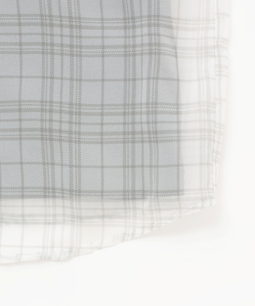 PINK-latte（ピンクラテ）の「肩あきシアーチェックドッキングシャツ（シャツ/ブラウス・キッズ・オフホワイト/サックスブルー/ライトピンク/ブラック・130cm/120cm/160cm/150cm/140cm）」の8枚目の写真