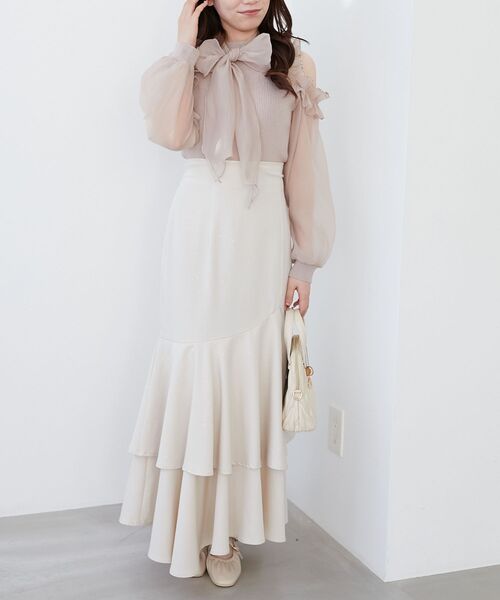 MAJESTIC LEGON(マジェスティックレゴン)の「リボンセットシアーフリルニット(ニット/セーター・レディース・ブラック/ピンクベージュ/アイボリー・MEDIUM)」の11枚目の写真