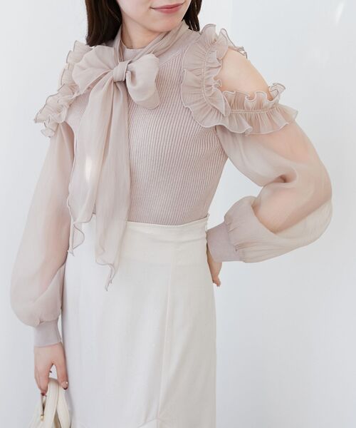 MAJESTIC LEGON(マジェスティックレゴン)の「リボンセットシアーフリルニット(ニット/セーター・レディース・ブラック/ピンクベージュ/アイボリー・MEDIUM)」の15枚目の写真