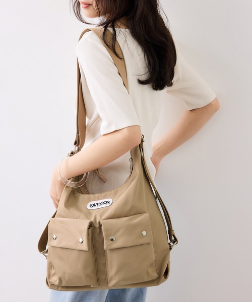 OUTDOOR PRODUCTS(アウトドアプロダクツ)の「【OUTDOOR PRODUCTS】VIS別注マルチウェイショルダーバッグ/トートバッグ/リュック(ショルダーバッグ・レディース・ブラック/ベージュ・FREE)」の7枚目の写真