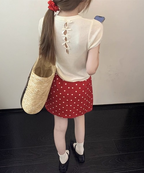 DAY CLOSET(デイ クローゼット)の「【360度可愛いバックリボン】半袖 刺繍リボン バックカットアウト Tシャツ レディース(Tシャツ/カットソー・レディース・アイボリー/ブラック/ホワイト×ブラック・FREE)」の9枚目の写真