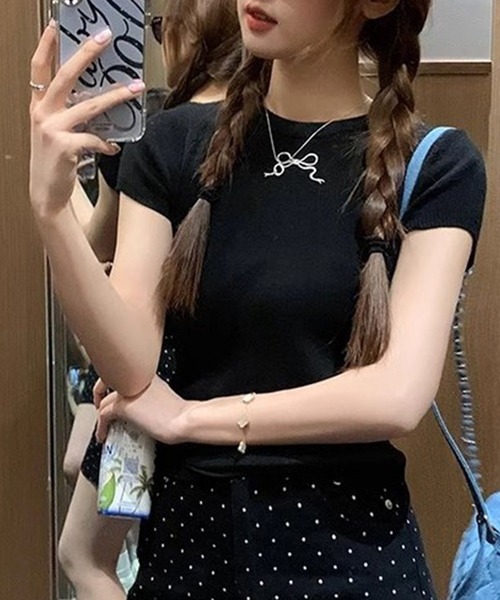DAY CLOSET(デイ クローゼット)の「【360度可愛いバックリボン】半袖 刺繍リボン バックカットアウト Tシャツ レディース(Tシャツ/カットソー・レディース・アイボリー/ブラック/ホワイト×ブラック・FREE)」の17枚目の写真
