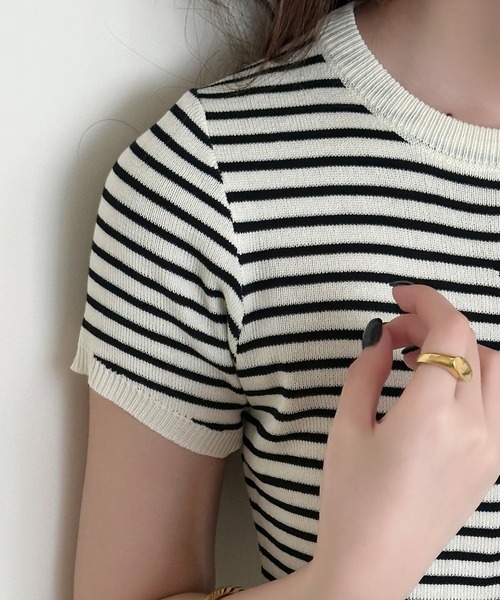 DAY CLOSET(デイ クローゼット)の「【360度可愛いバックリボン】半袖 刺繍リボン バックカットアウト Tシャツ レディース(Tシャツ/カットソー・レディース・アイボリー/ブラック/ホワイト×ブラック・FREE)」の22枚目の写真