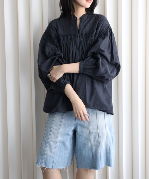 YENNA(イェンナ)の「インド綿エアリーボリュームスリーブタックデザインシアーブラウス(シャツ/ブラウス・レディース・スミクロ/ホワイト・FREE)」の20枚目の写真