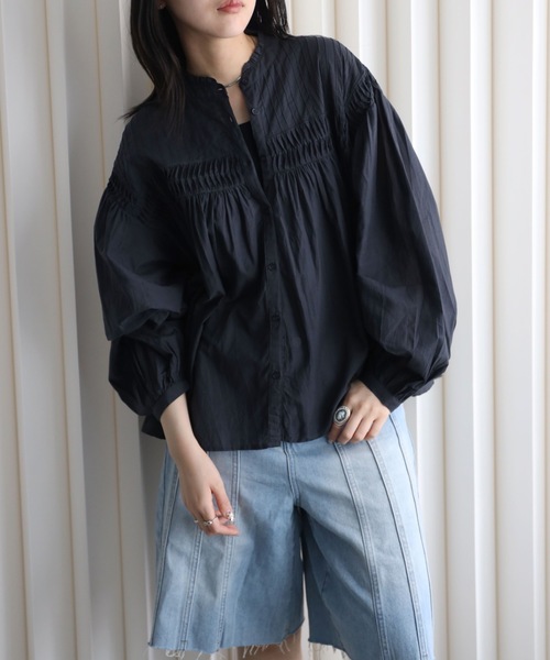 YENNA(イェンナ)の「インド綿エアリーボリュームスリーブタックデザインシアーブラウス(シャツ/ブラウス・レディース・スミクロ/ホワイト・FREE)」の16枚目の写真