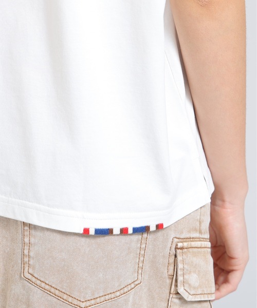 AVIREX(アヴィレックス)の「《直営店限定》HAND STITCHED STYLE T-SHIRT(Tシャツ/カットソー・レディース・オフホワイト/チャコールグレー・F)」の5枚目の写真