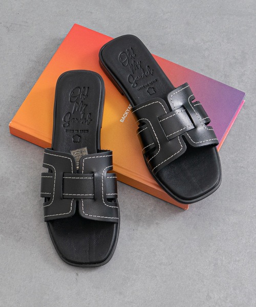inter-chaussures(インターショシュール)の「【Oh my Sandals】ステッチフラットミュールサンダル(E62204)(サンダル・レディース・ブラック/ホワイト/キャメル/ライトグリーン・35/36/37/38)」の7枚目の写真