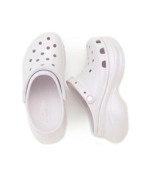 LILY BROWN(リリーブラウン)の「【LILY BROWN×CROCS】Bae Iridescent Clog(サンダル・レディース・ラベンダー・22/23/24)」の14枚目の写真