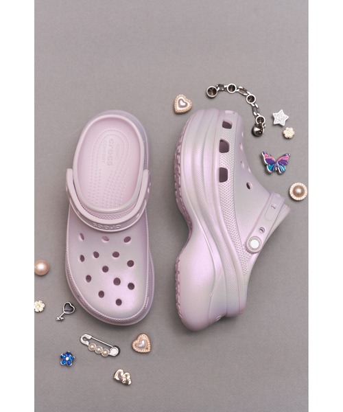 LILY BROWN(リリーブラウン)の「【LILY BROWN×CROCS】Bae Iridescent Clog(サンダル・レディース・ラベンダー・22/23/24)」の6枚目の写真