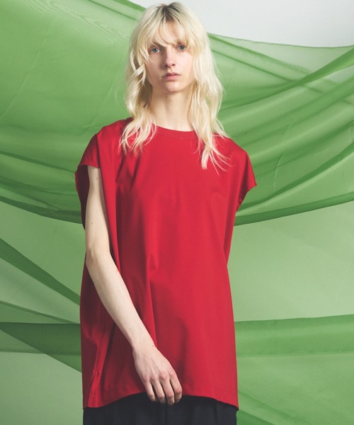 MAISON SPECIAL（メゾンスペシャル）の「《UNISEX》Smashing Punch Prime-Over Sleeveless T-Shirt/スマッシングポンチプライムオーバーノースリーブTシャツ【MAISON SPECIAL/メゾンスペシャル】（Tシャツ/カットソー・メンズ・チャコールグレー/ブラック/ホワイト/レッド・0/1/2）」の4枚目の写真