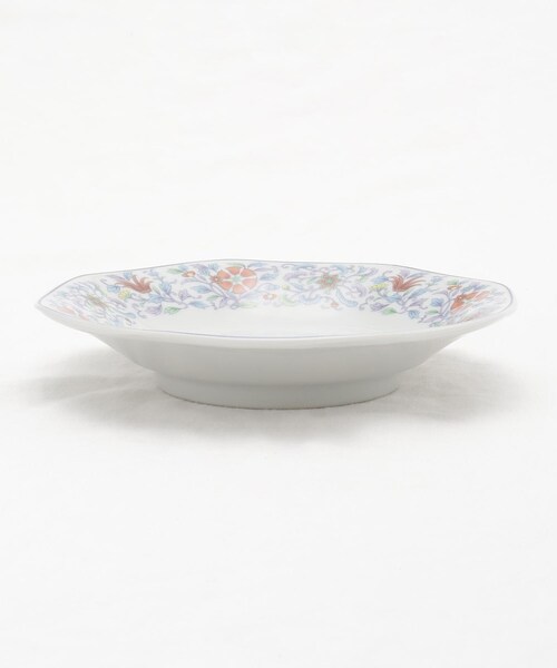 212 KITCHEN STORE(トゥワントゥキッチンストア)の「五彩牡丹 八角中華皿(食器・レディース・その他・00)」の3枚目の写真