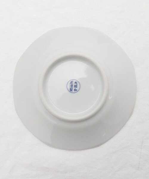 212 KITCHEN STORE(トゥワントゥキッチンストア)の「五彩牡丹 八角中華皿(食器・レディース・その他・00)」の5枚目の写真
