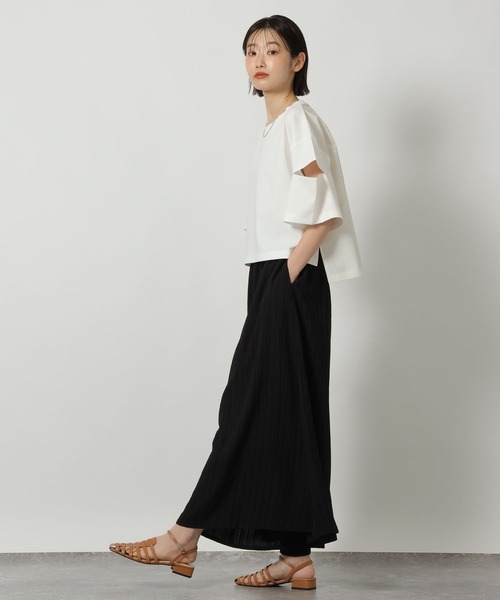 LAKOLE(ラコレ)の「異素材カットアウトT / 668344(Tシャツ/カットソー・レディース・オフホワイト/セージグリーン/ブラック・FREE)」の5枚目の写真