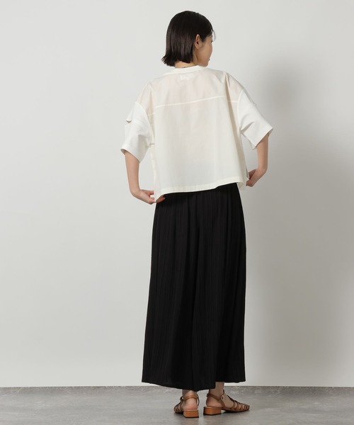 LAKOLE(ラコレ)の「異素材カットアウトT / 668344(Tシャツ/カットソー・レディース・オフホワイト/セージグリーン/ブラック・FREE)」の6枚目の写真