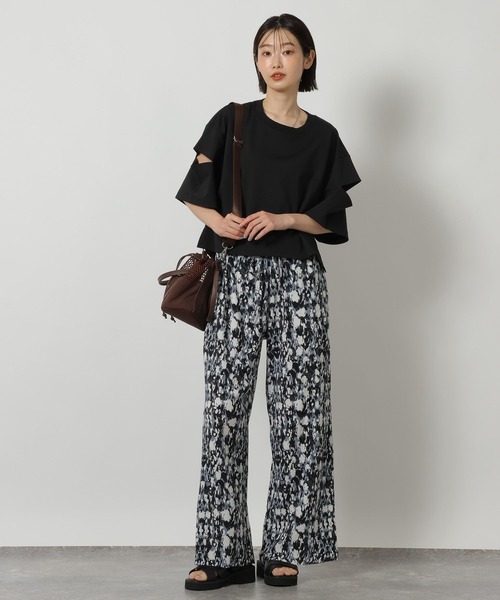 LAKOLE(ラコレ)の「異素材カットアウトT / 668344(Tシャツ/カットソー・レディース・オフホワイト/セージグリーン/ブラック・FREE)」の11枚目の写真