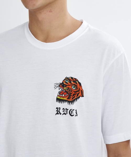 RVCA(ルーカ)の「RVCA メンズ KALEB TIGER SS Tシャツ 【2026年夏モデル】(Tシャツ/カットソー・メンズ・ホワイト/ブラック・X-LARGE/SMALL/LARGE/MEDIUM)」の4枚目の写真