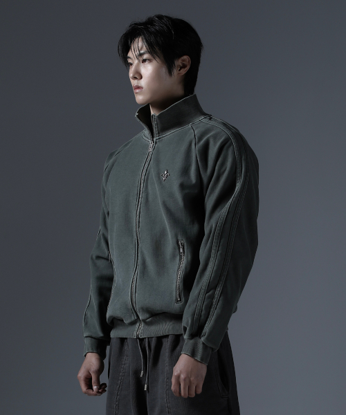 CARMID（カミド）の「アンティックピグメントジャージ [オリーブグリーン]（ナイロンジャケット・メンズ・その他・1/2/3）」の3枚目の写真