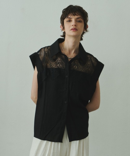 Plumel(プルメル)の「Lace Scallop Linen French Sleeve Shirt / リネン混スカラップレースフレンチシャツ(シャツ/ブラウス・レディース・アイボリー/ブラック・MEDIUM)」の22枚目の写真