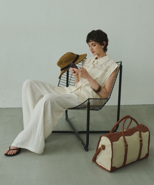 Plumel(プルメル)の「Lace Scallop Linen French Sleeve Shirt / リネン混スカラップレースフレンチシャツ(シャツ/ブラウス・レディース・アイボリー/ブラック・MEDIUM)」の11枚目の写真