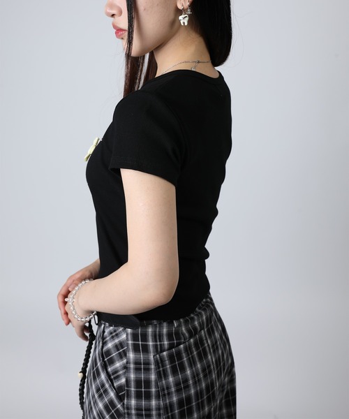 HOOK(フック)の「HOOK for girls リボンモチーフ刺繍 × コンパクトフィット T (SS)(Tシャツ/カットソー・レディース・ブラック/グレー/ホワイト/ブルー・FREE)」の11枚目の写真