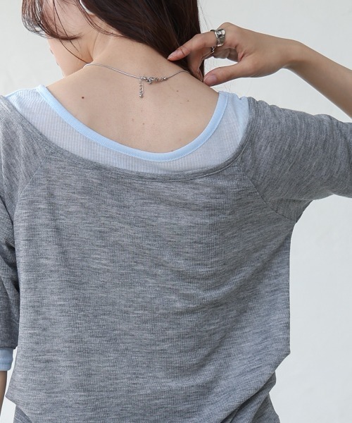Bab（バブ）の「前後2WAYレイヤードオフショル風カットトップス（Tシャツ/カットソー・レディース・ライトグレー/アイボリー・FREE）」の19枚目の写真