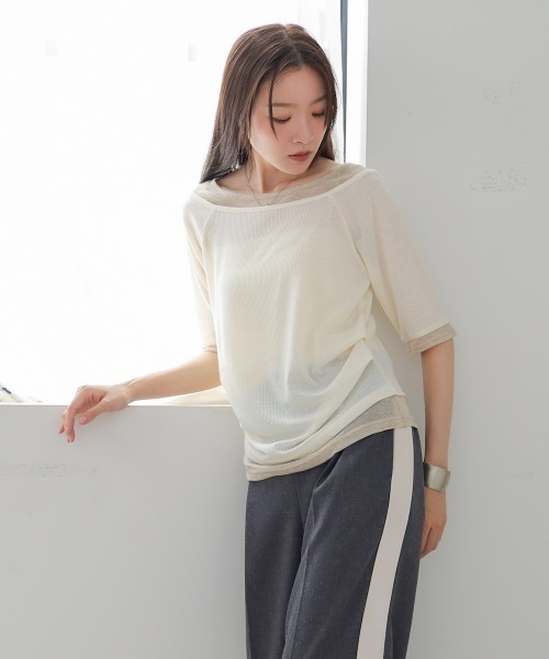 Bab（バブ）の「前後2WAYレイヤードオフショル風カットトップス（Tシャツ/カットソー・レディース・ライトグレー/アイボリー・FREE）」の6枚目の写真