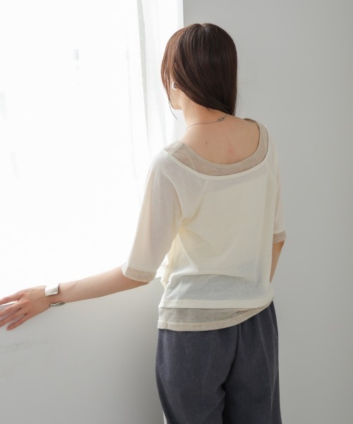 Bab（バブ）の「前後2WAYレイヤードオフショル風カットトップス（Tシャツ/カットソー・レディース・ライトグレー/アイボリー・FREE）」の9枚目の写真
