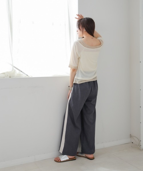 Bab（バブ）の「前後2WAYレイヤードオフショル風カットトップス（Tシャツ/カットソー・レディース・ライトグレー/アイボリー・FREE）」の10枚目の写真