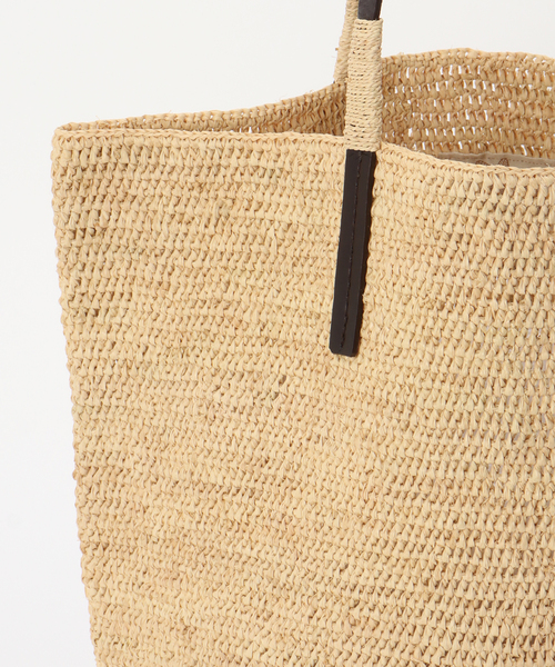 MADE IN MADA（メイドインマダ）の「【MADE IN MADA /メイドインマダ】ALICE M LEATHER STRAP BAG（ショルダーバッグ・レディース・ベージュ・FREE）」の8枚目の写真