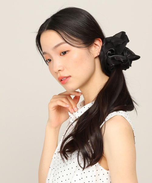Heather(ヘザー)の「ドットリボンシュシュ 855987(シュシュ・レディース・アイボリー/ブラック・ONE SIZE)」の8枚目の写真