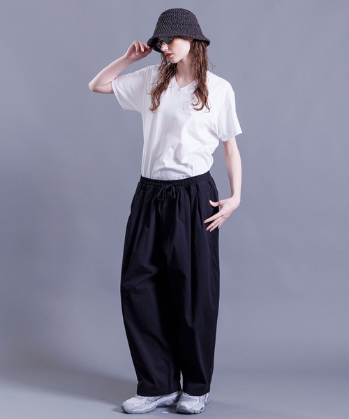 my beautiful landlet(マイビューティフルランドレット)の「【my beautiful landlet】 HIGH COUNT COTTON TWILL WIDE EASY PANTS(その他パンツ・メンズ・ブラック・2/1/0)」の10枚目の写真