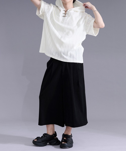 Ellno Loset(エルノロゼット)の「ファイヤーマンバックルカノコパーカー(パーカー・メンズ・ブラック/アイボリー・LARGE/MEDIUM)」の8枚目の写真