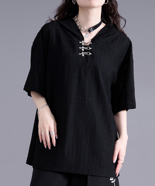 Ellno Loset(エルノロゼット)の「ファイヤーマンバックルカノコパーカー(パーカー・メンズ・ブラック/アイボリー・LARGE/MEDIUM)」の10枚目の写真