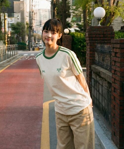 NESPA STUDIO（ネスパスタジオ）の「デュアルブレードオーバーサイズトラック半袖Tシャツ4カラー[NSSE_3002]（Tシャツ/カットソー・メンズ・ホワイト×グリーン/ホワイト×ブラック/クリーム/ブラック・SMALL/MEDIUM/LARGE/X-LARGE）」の11枚目の写真