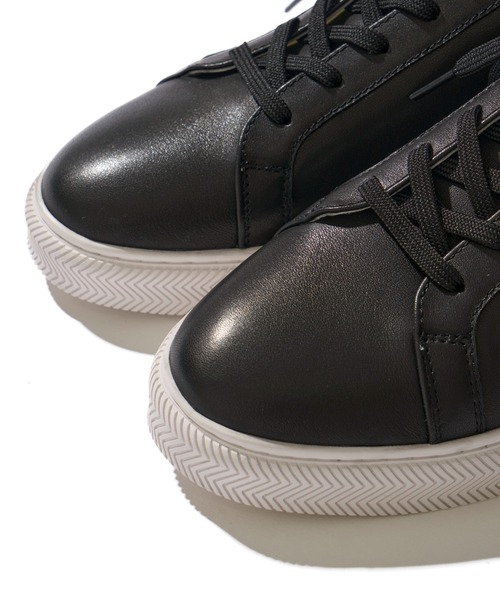 TETE HOMME(テットオム)の「5.5cm ヒールアップ スムースレザースニーカー / スタイルアップ スムースレザーシューズ(スニーカー・メンズ・ホワイト/ブラック・MEDIUM/LARGE/X-LARGE)」の9枚目の写真