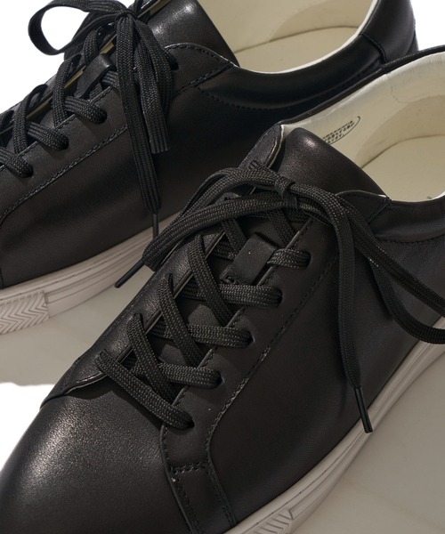 TETE HOMME(テットオム)の「5.5cm ヒールアップ スムースレザースニーカー / スタイルアップ スムースレザーシューズ(スニーカー・メンズ・ホワイト/ブラック・MEDIUM/LARGE/X-LARGE)」の10枚目の写真