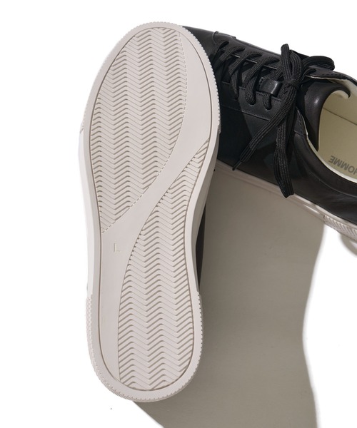 TETE HOMME(テットオム)の「5.5cm ヒールアップ スムースレザースニーカー / スタイルアップ スムースレザーシューズ(スニーカー・メンズ・ホワイト/ブラック・MEDIUM/LARGE/X-LARGE)」の13枚目の写真