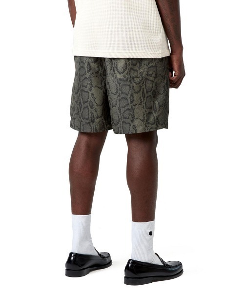 Carhartt WIP(カーハートダブリューアイピー)の「Carhartt WIP SLATER SWIM TRUNKS(カーハートワークインプログレス スレーター スイム トランクス)(その他パンツ・メンズ・カモフラージュ/ネイビー系・X-SMALL/X-LARGE/LARGE/MEDIUM/SMALL)」の8枚目の写真