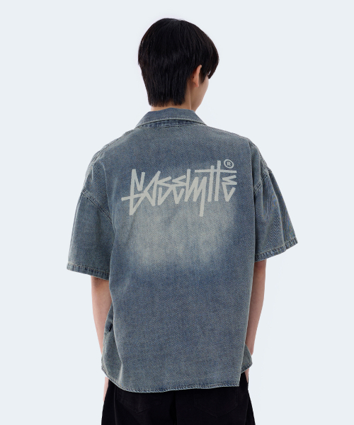 YOSEMITE(ヨセミティ)の「ロゴパッチデニム半袖シャツダストインディゴYS-7Y02(シャツ/ブラウス・レディース・ダークネイビー・MEDIUM/LARGE)」の4枚目の写真