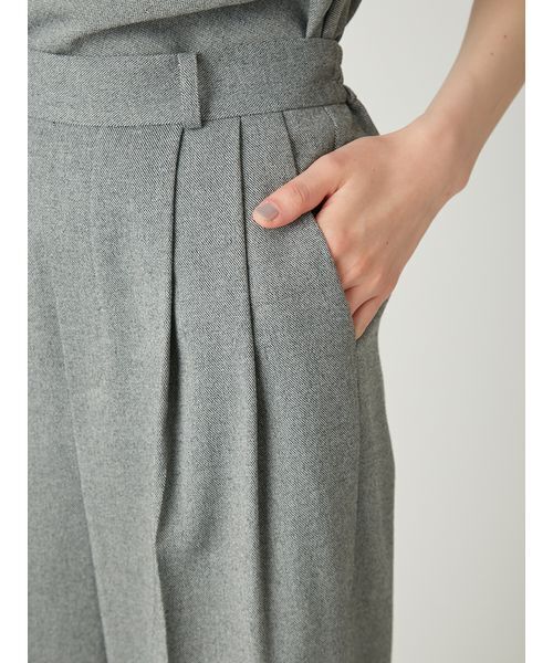 FRAY I.D(フレイアイディー)の「サイドベンツ2タックパンツ/ウォッシャブル・防シワ・吸水速乾・ストレッチ(その他パンツ・レディース・ホワイト/マルチ/ブラック・1/0)」の7枚目の写真