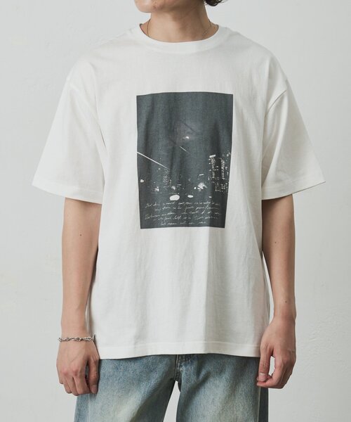 COLONY 2139(コロニートゥーワンスリーナイン)の「スクエアフォトプリントTシャツ(Tシャツ/カットソー・メンズ・レッド/ホワイト/ブラック・MEDIUM/LARGE)」の9枚目の写真