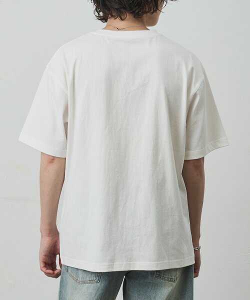 COLONY 2139(コロニートゥーワンスリーナイン)の「スクエアフォトプリントTシャツ(Tシャツ/カットソー・メンズ・レッド/ホワイト/ブラック・MEDIUM/LARGE)」の11枚目の写真