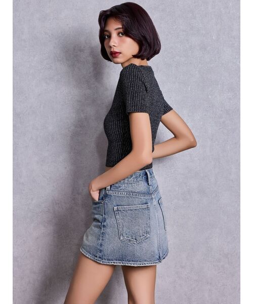GYDA(ジェイダ)の「GG bijou MOLDラメニットトップス(Tシャツ/カットソー・レディース・ブラック/オフホワイト・FREE)」の4枚目の写真