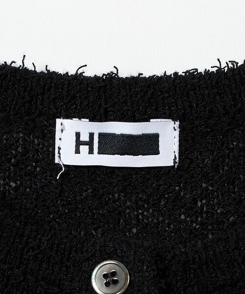 H BEAUTY&YOUTH UNITED ARROWS(エイチビューティーアンドユースユナイテッドアローズ)の「<H>カーリーヤーン ショート カーディガン(カーディガン/ボレロ・レディース・ブラック/ホワイト・FREE)」の4枚目の写真