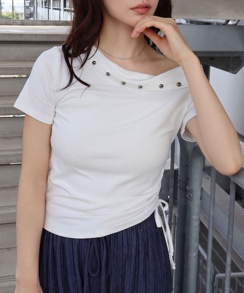 SpRay(スプレイ)の「スタッズ付オフタートルトップス(Tシャツ/カットソー・レディース・グレー/ブラック/ボルドー/ブラウン/ホワイト・FREE)」の20枚目の写真