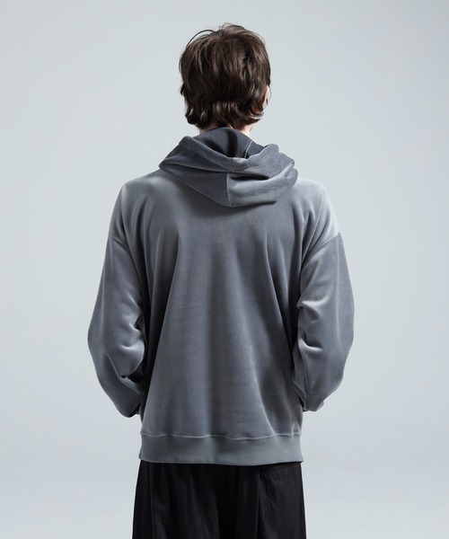Y-3（ワイスリー）の「Y-3 VELVET CORDUROY HOODIE（パーカー・メンズ・グレー・LARGE/MEDIUM/SMALL/X-SMALL/X-LARGE/XX-SMALL）」の3枚目の写真
