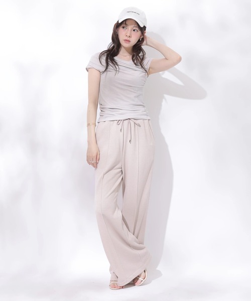 Rirandture(リランドチュール)の「ラメスウェットフレアパンツ(その他パンツ・レディース・ピンク・2/1)」の7枚目の写真