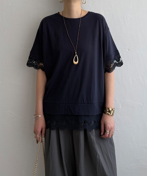 LBC(エルビーシー)の「【接触冷感】レイヤードレースプルオーバー(Tシャツ/カットソー・レディース・ホワイト/ネイビー/チェリーレッド/ブラック・M/L)」の1枚目の写真